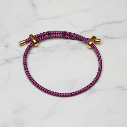 Geflochtenes Stahlarmband