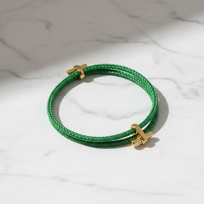 Geflochtenes Stahlarmband