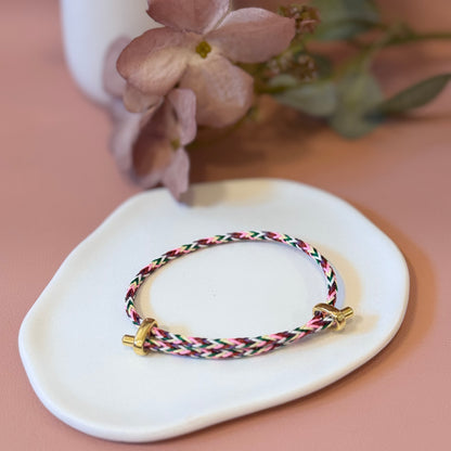 Geflochtenes Stahlarmband