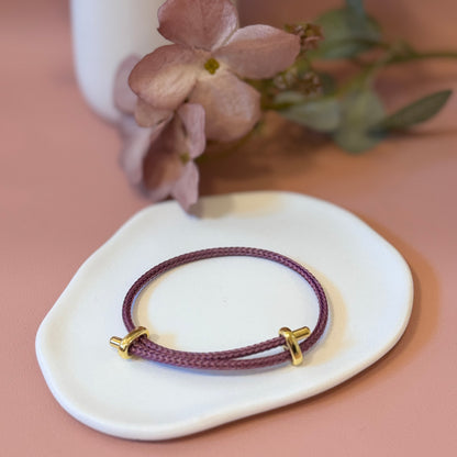 Geflochtenes Stahlarmband