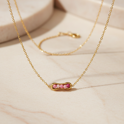 Minimalistische Halskette mit Edelstein-Anhänger