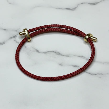 Geflochtenes Stahlarmband