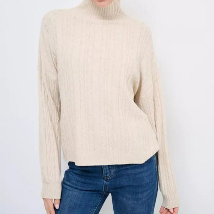 Feinstrickpullover mit Stehkragen